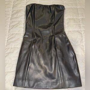 Tiger Mist Black Strapless Sheath Dress